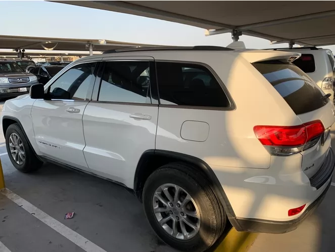 Used Jeep Grand Cherokee For Sale in Doha #5101 - 1  image 